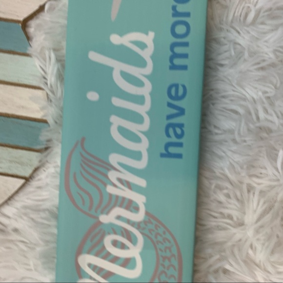 Beach / Shore Themed Decorations | 2 Pieces | NWT - Picture 2 of 4